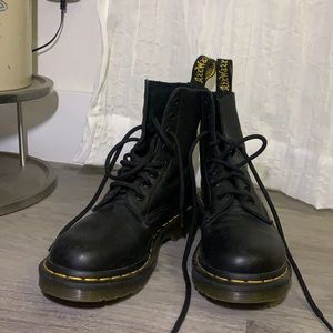 Barley worn black Doc Martins 1460 woman’s pascal Virginia leather boots